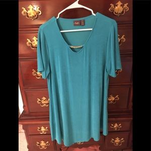 Chicos beautiful aqua turquoise blue tunic.